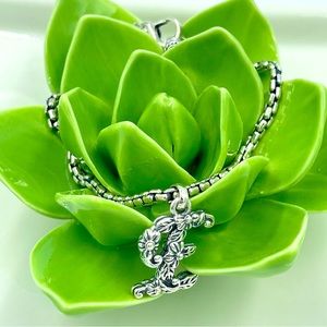 JAI Sterling Silver 2.7mm Box Chain Floral E Initial Charm Bracelet NIB
